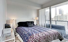 Comfortable Central Downtown Condo -